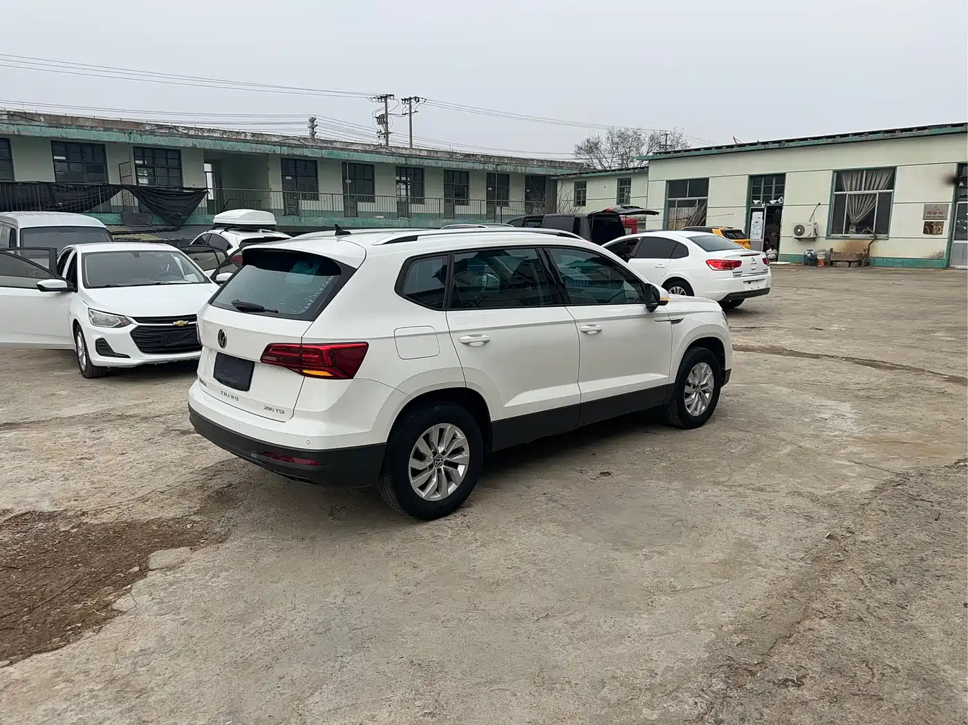 Volkswagen Tharu 2021 Model 280TSI 2WD Trend Edition фото 4