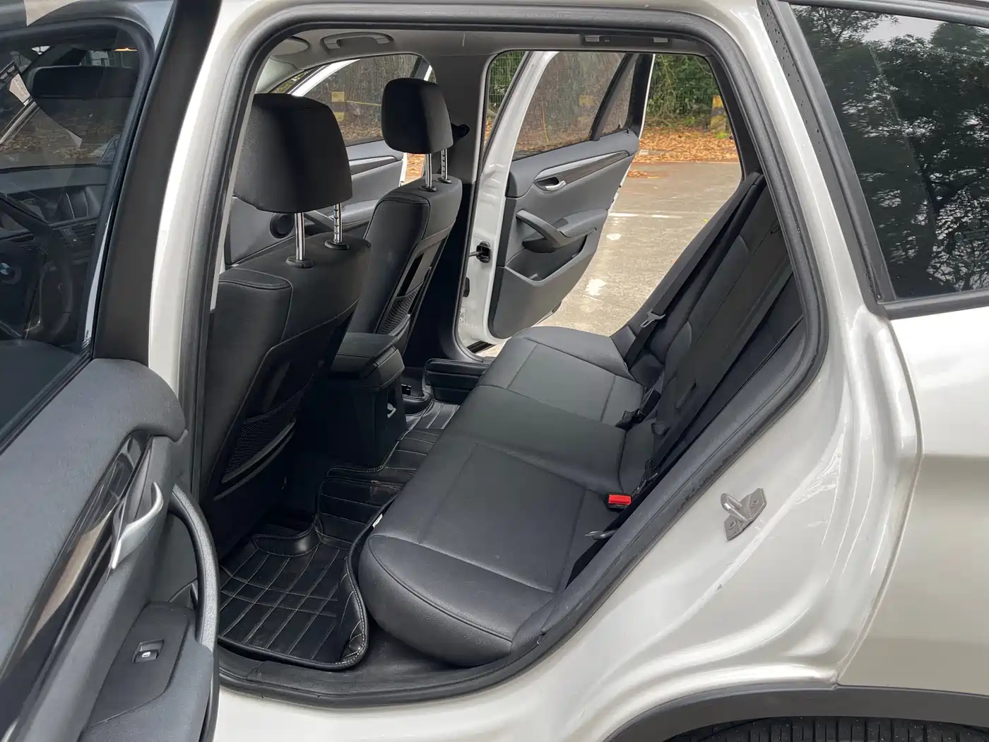 BMW X1 2015 Model sDrive18i Leading Advanced Edition фото 11