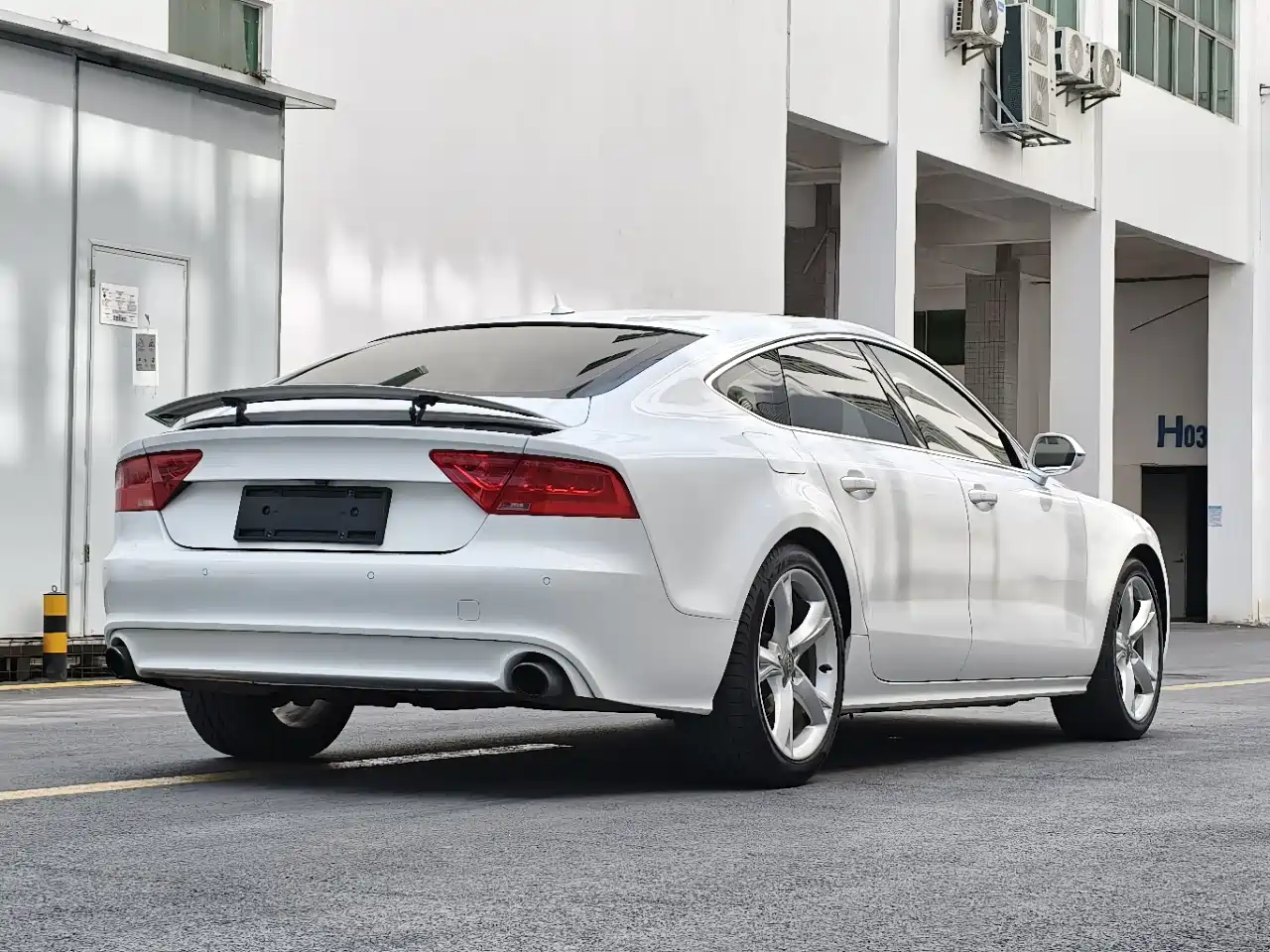 Audi A7 2014 35 FSI quattro Technology Edition фото 16
