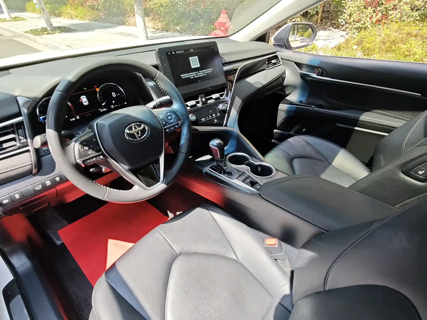 Toyota Camry 2021 2.5G Luxury Edition фото 20
