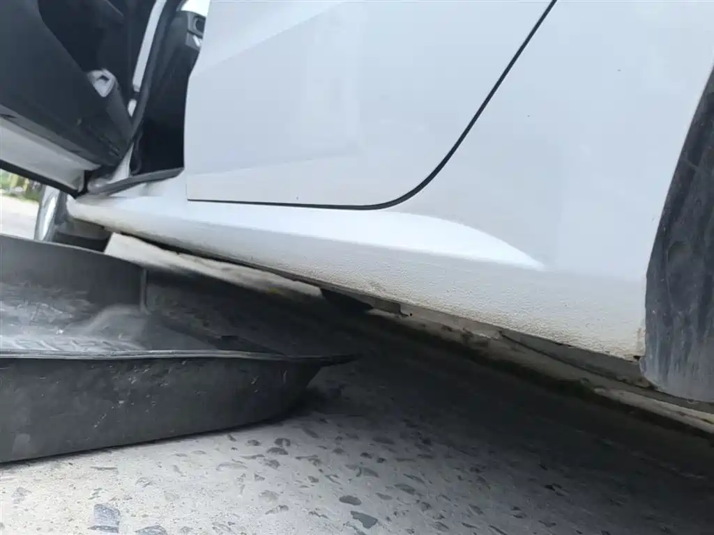 Volkswagen Lavida 2015 230TSI DSG Comfort Edition фото 22