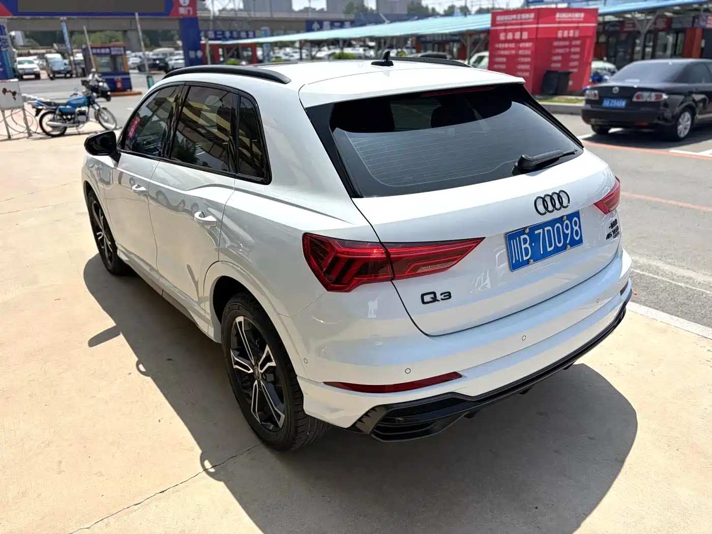Audi Q3 2023 Facelift 45 TFSI quattro Fashion Dynamic фото 8