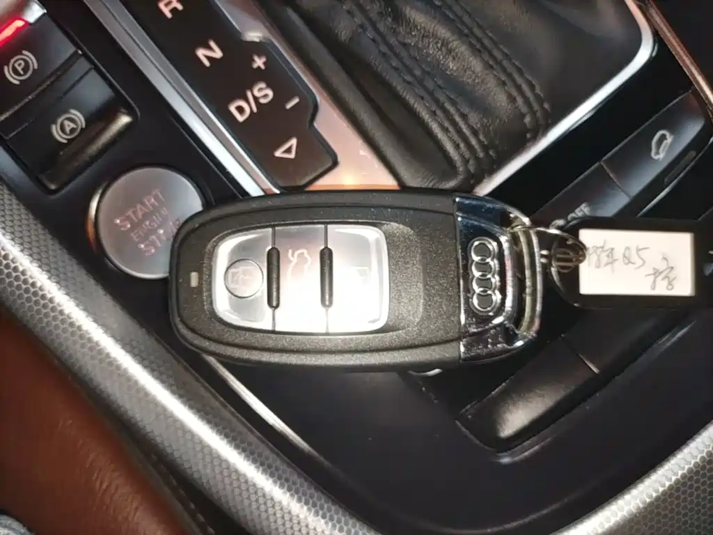 Audi Q5 2018 2017 Plus 40 TFSI Technology
