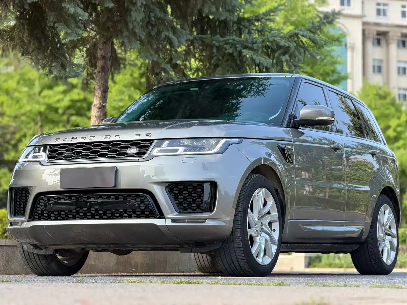 Land Rover Range Rover Sport 2020 3.0 L6 HSE DYNAMIC
