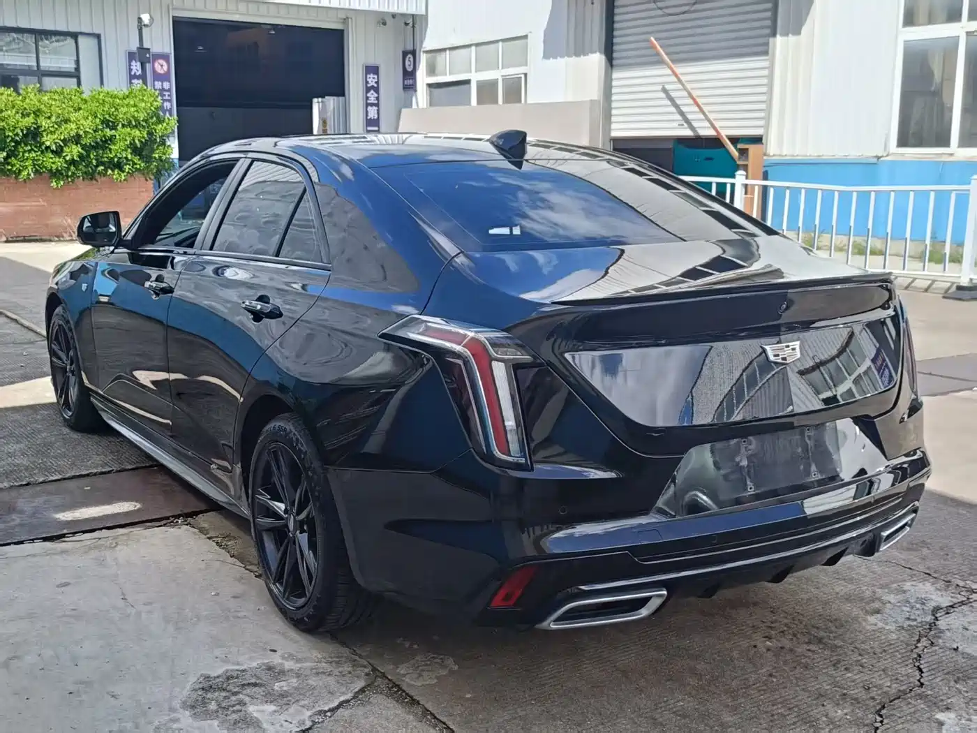 Cadillac CT4 2024 2023 28T Luxury Model