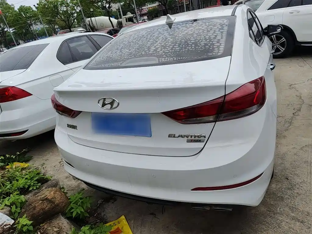 Hyundai Elantra 2018 1.4T DCT Dynamic·Vitality Model фото 6