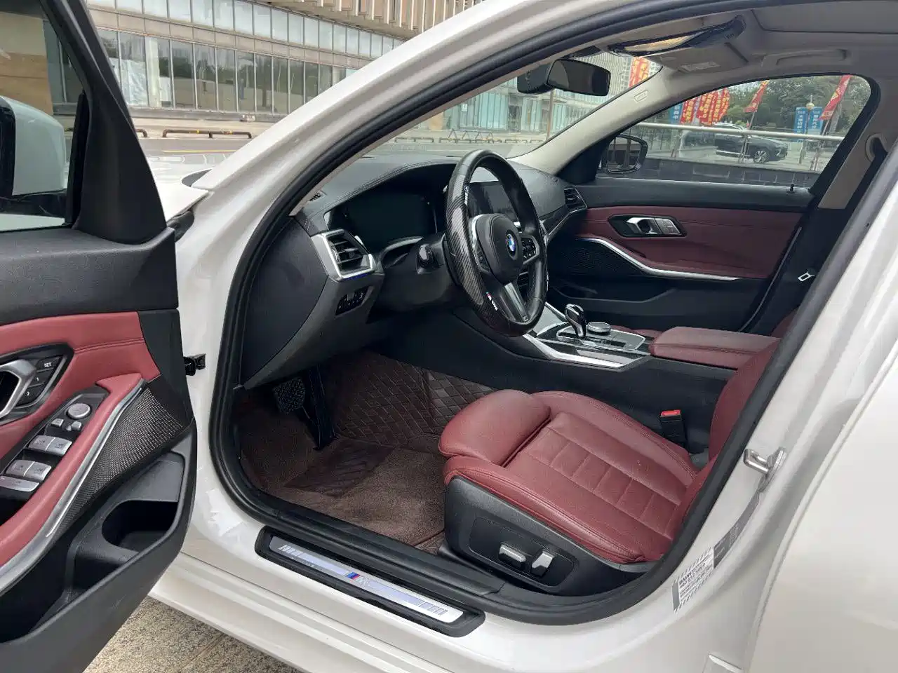 BMW 3 Series 2021 Second Facelift 325Li M Sport Package фото 6