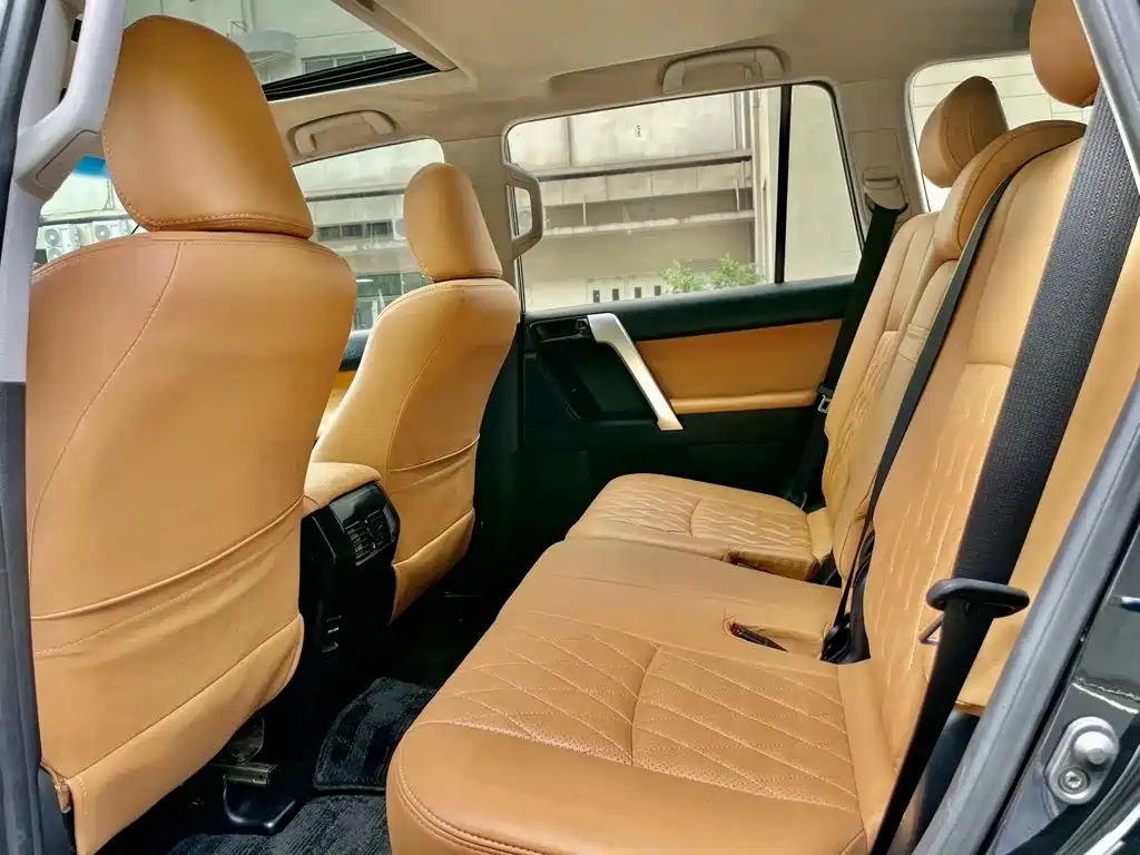 Toyota Prado (Import) 2019 2014 2.7L Automatic Standard Edition