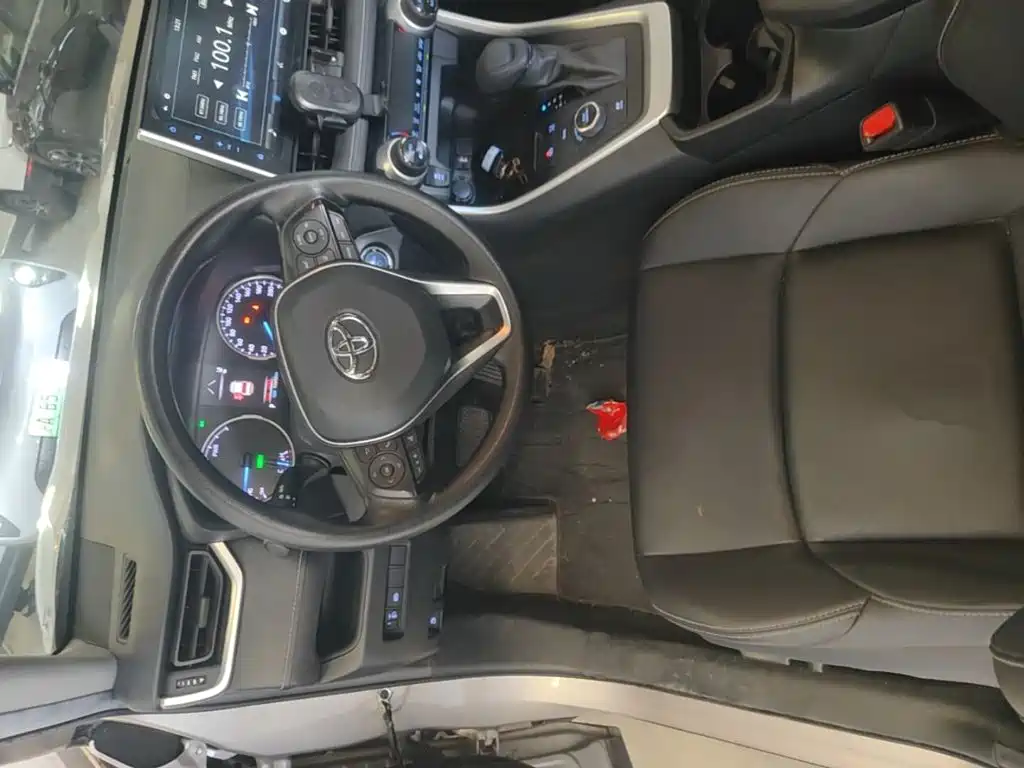Toyota Wildlander 2020 2020 Hybrid 2.5L E-CVT AWD Luxury Edition