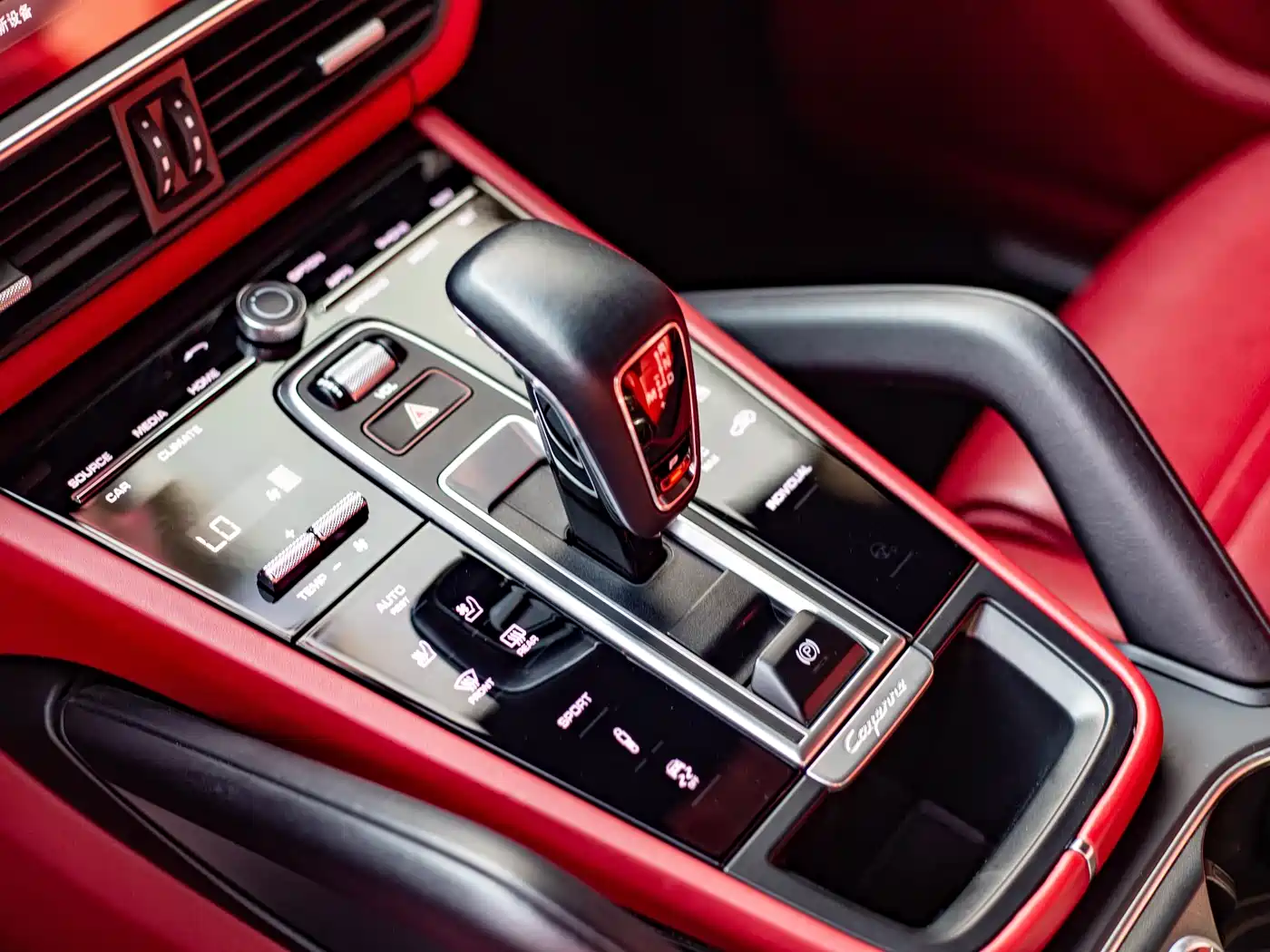 Porsche Cayenne 2022 Cayenne 3.0T Platinum Edition фото 9