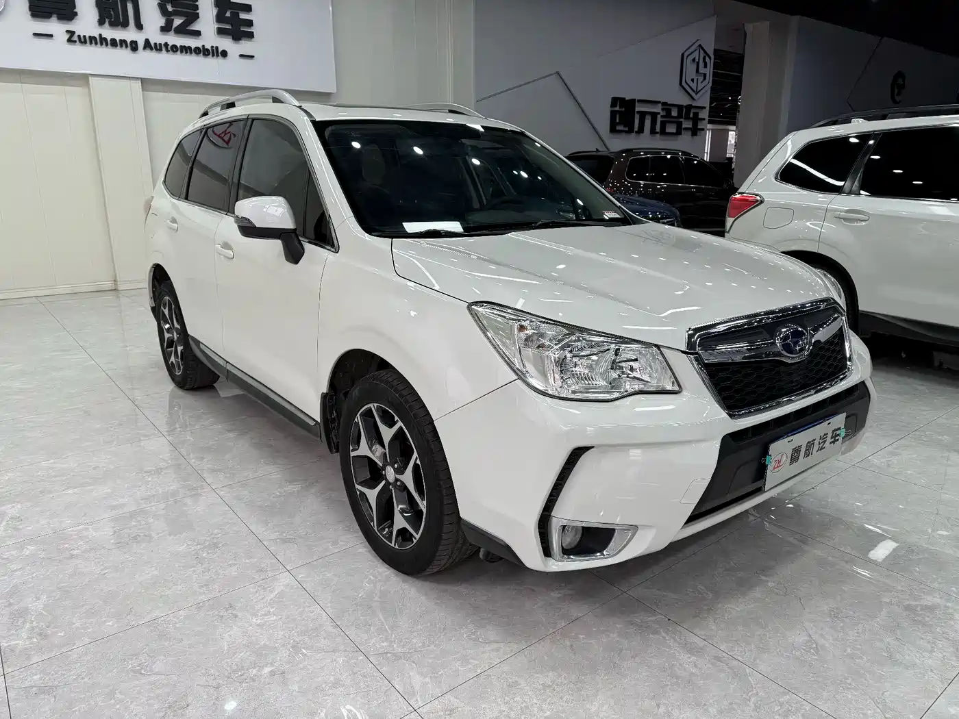 Subaru Forester 2015 2.0i Special Commemorative Edition фото 10