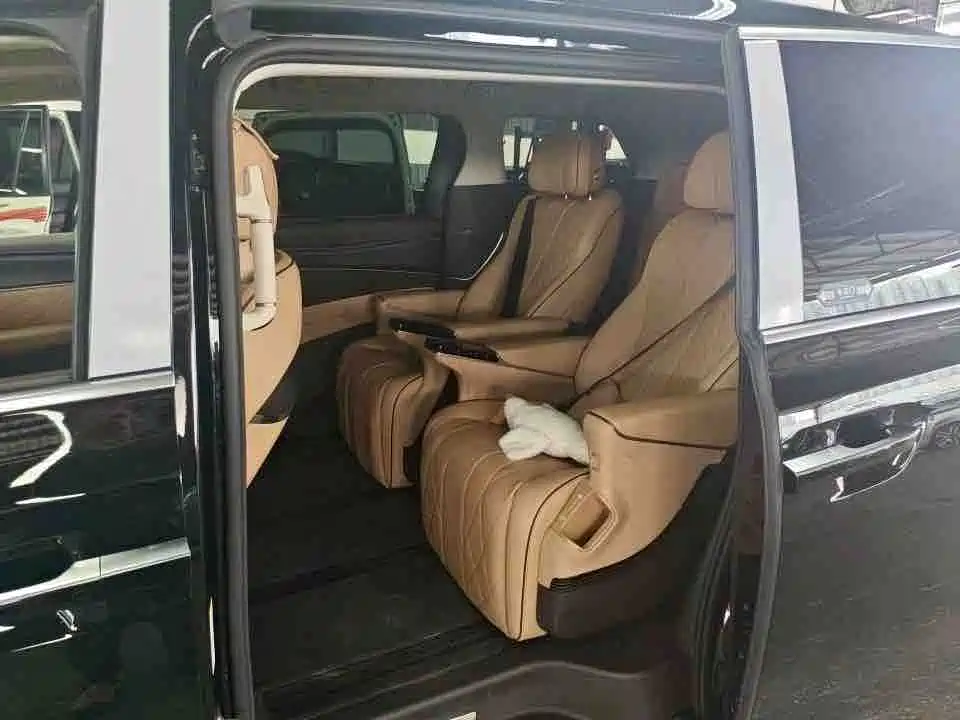 2026 Denza D9