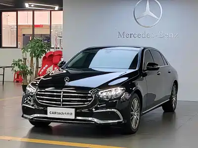 Mercedes-Benz E