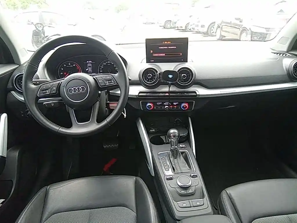 Audi Q2L 2018 35 TFSI Fashion Elegance China V фото 11