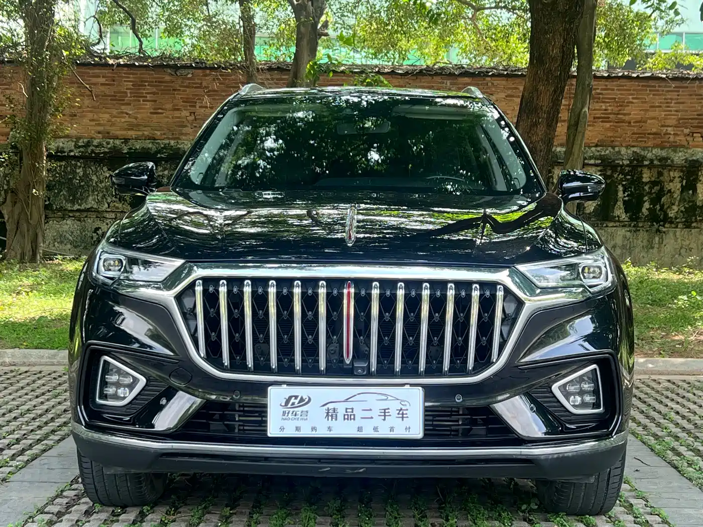 Hongqi HS5 2022 Facelift 2.0T Smart Flag Enjoyment Edition фото 2