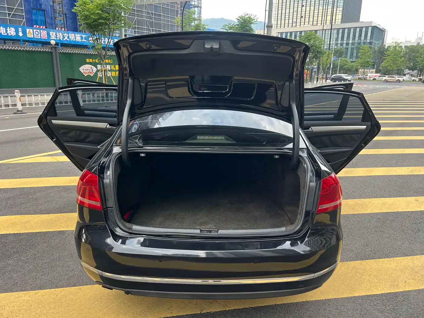 Volkswagen Passat 2013 1.8TSI DSG Zunrong фото 9