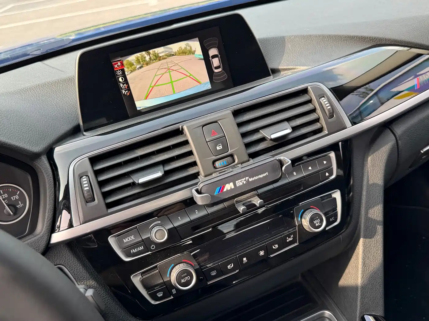 BMW 3 Series 2017 320Li M Sport фото 11