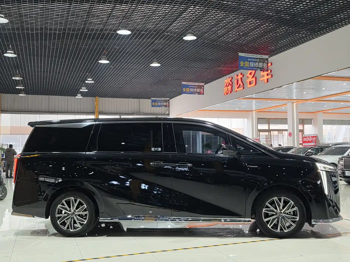 GAC Trumpchi Trumpchi M8 2024 Master Series 400T Ultimate Edition фото 4