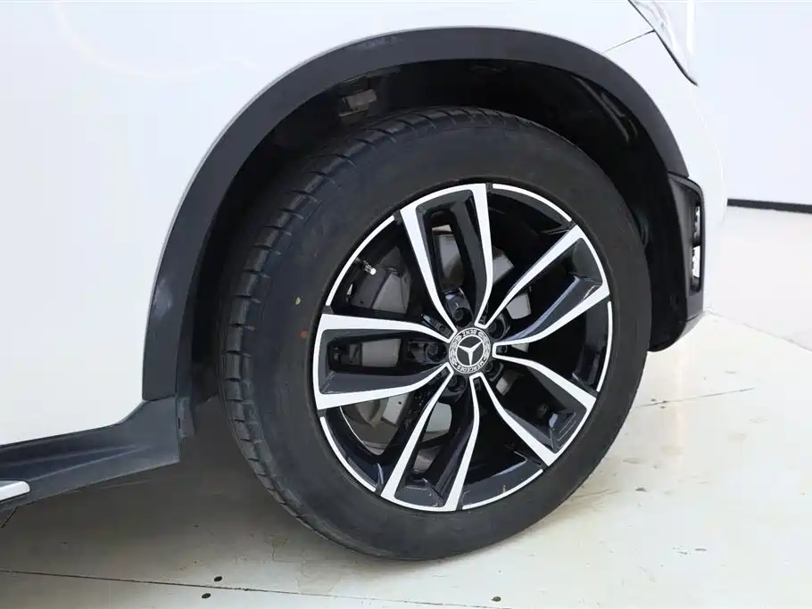 Mercedes-Benz GLC 2021 GLC 260 L 4MATIC Luxury фото 12