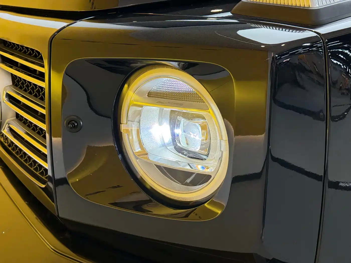 Mercedes-Benz G-Class 2024 G 350 фото 27