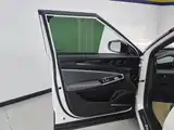 Фото 7 - Geely Atlas
