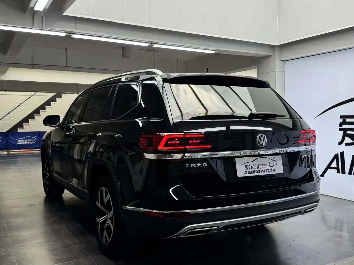 Volkswagen Teramont 2017 530 V6 4WD Luxury Edition фото 5
