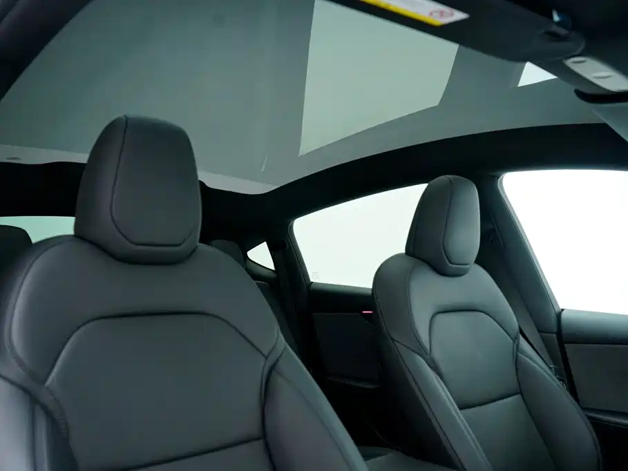 Tesla Model Y 2026 2026 Rear-Wheel Drive