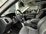 Photo 6 - Land Rover Discovery
