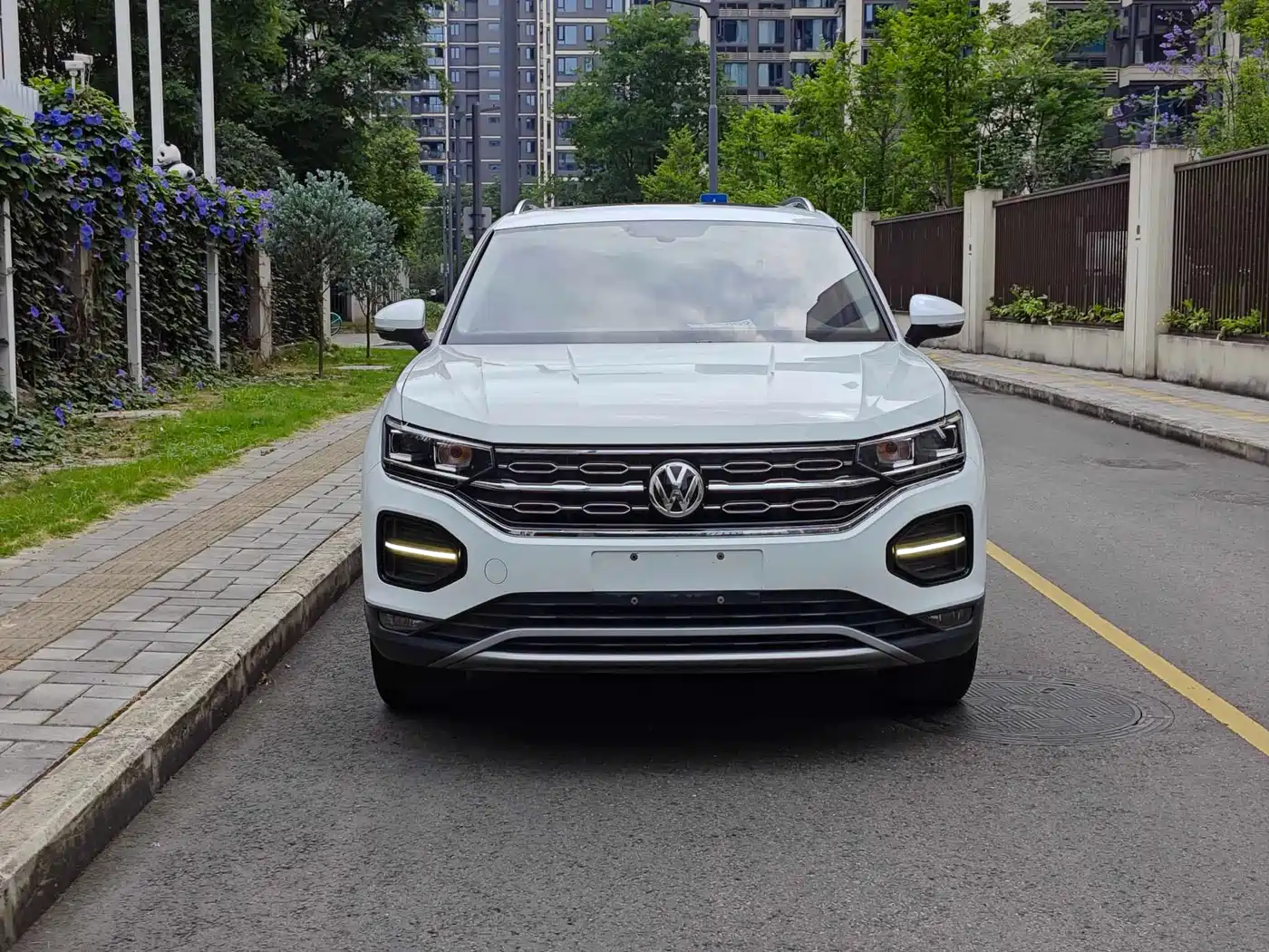 Volkswagen Tayron 2019 330TSI 4WD Luxury China VI фото 2