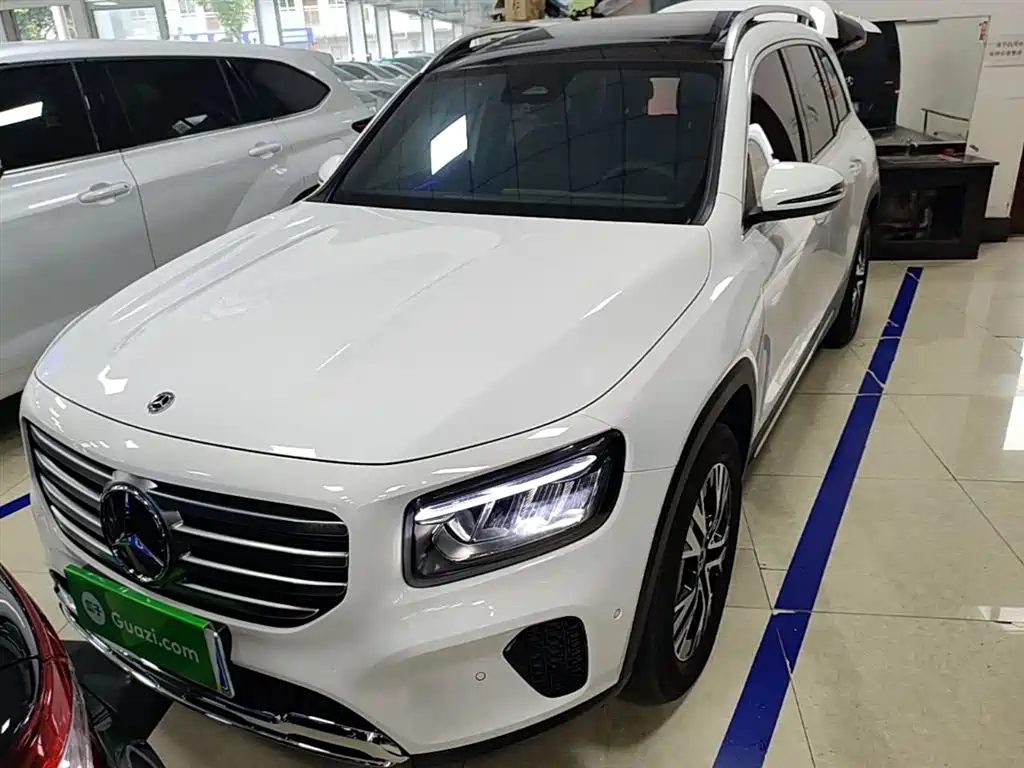 Mercedes-Benz GLB 2024 GLB 220 Dynamic фото 3