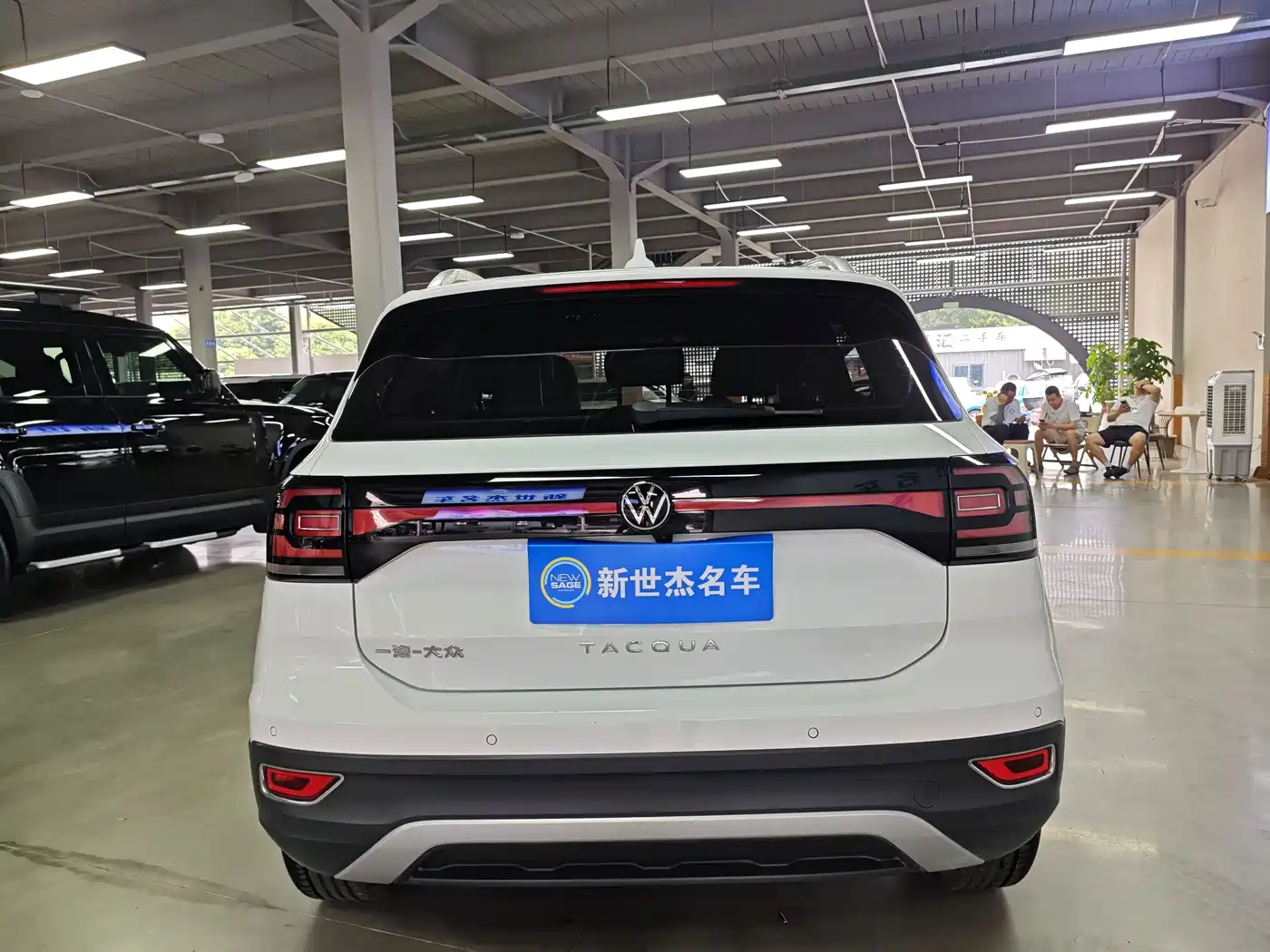 Volkswagen Tacqua 2023 2021 1.5L Automatic Smart Connect Edition