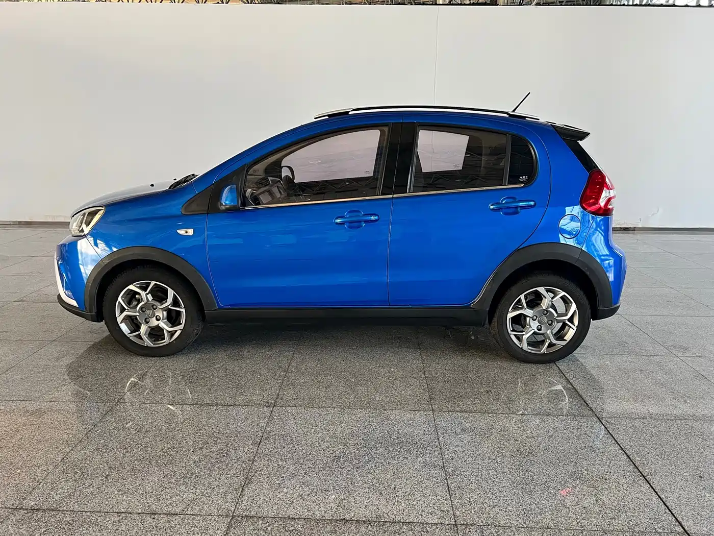 Geely Yuanjing X1 2018 2017 1.3L Auto Player Edition