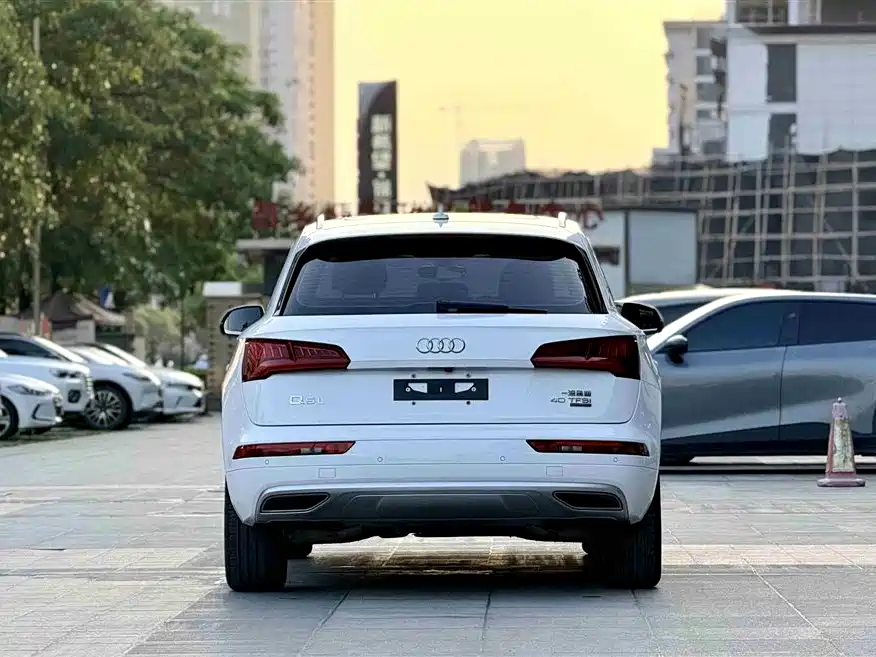 Audi Q5L 2018 40 TFSI Premium Progressive China VI фото 5