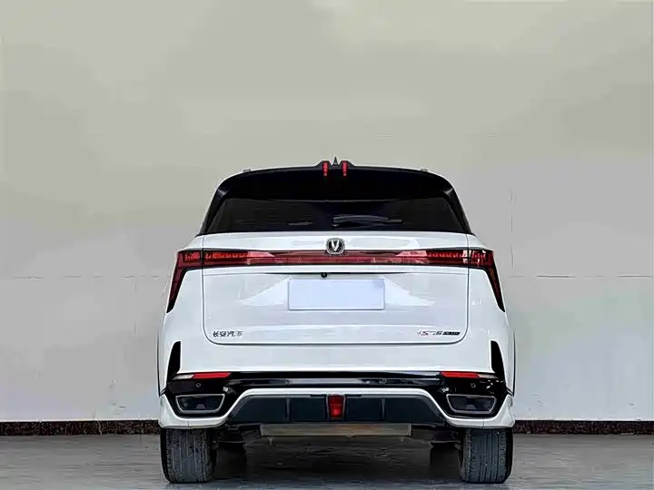 Changan CS75 PLUS 2023 3rd Generation 1.5T Automatic Luxury Edition фото 8