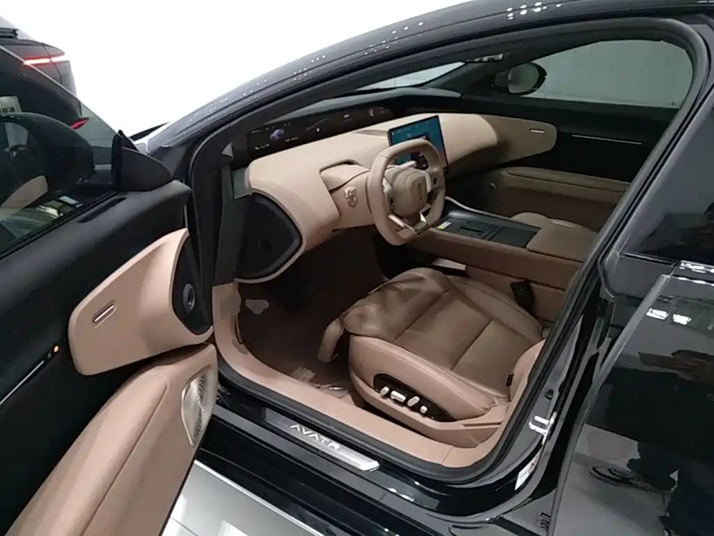 Avatr 12 2025 Facelift Ultra EV AWD фото 11