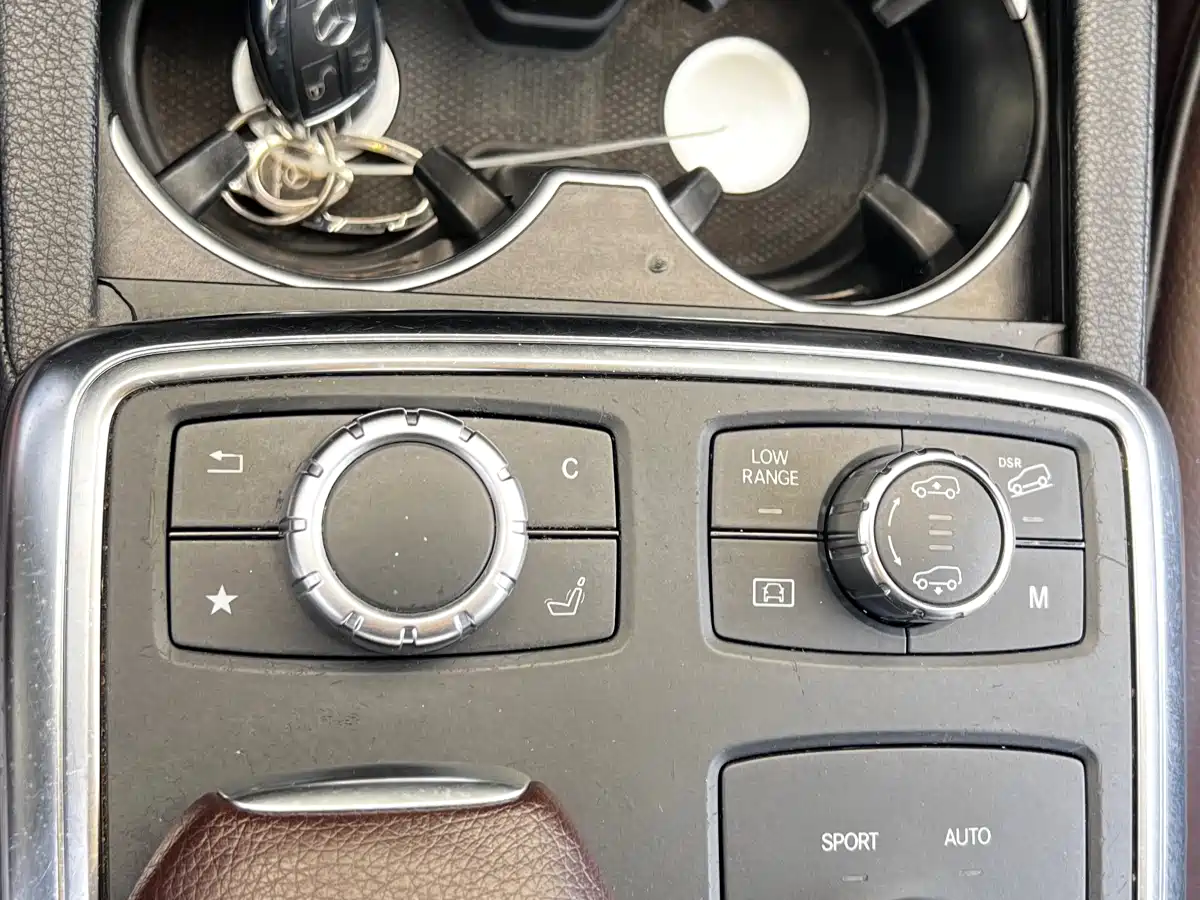Mercedes-Benz GL-Class 2013 GL 500 4MATIC фото 14