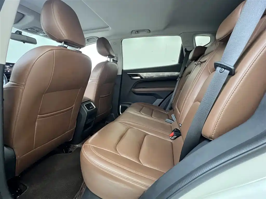 GEELY AUTOMOBILE VISION X6