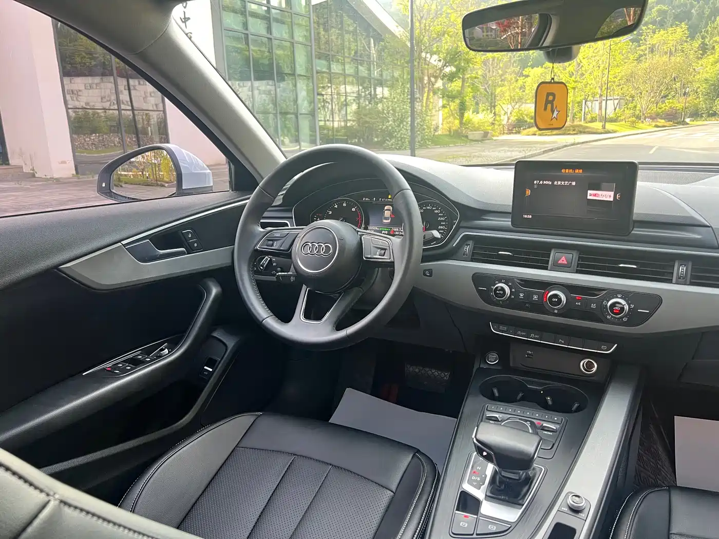 Audi A4L 2019 40 TFSI Progressive (China VI) фото 6