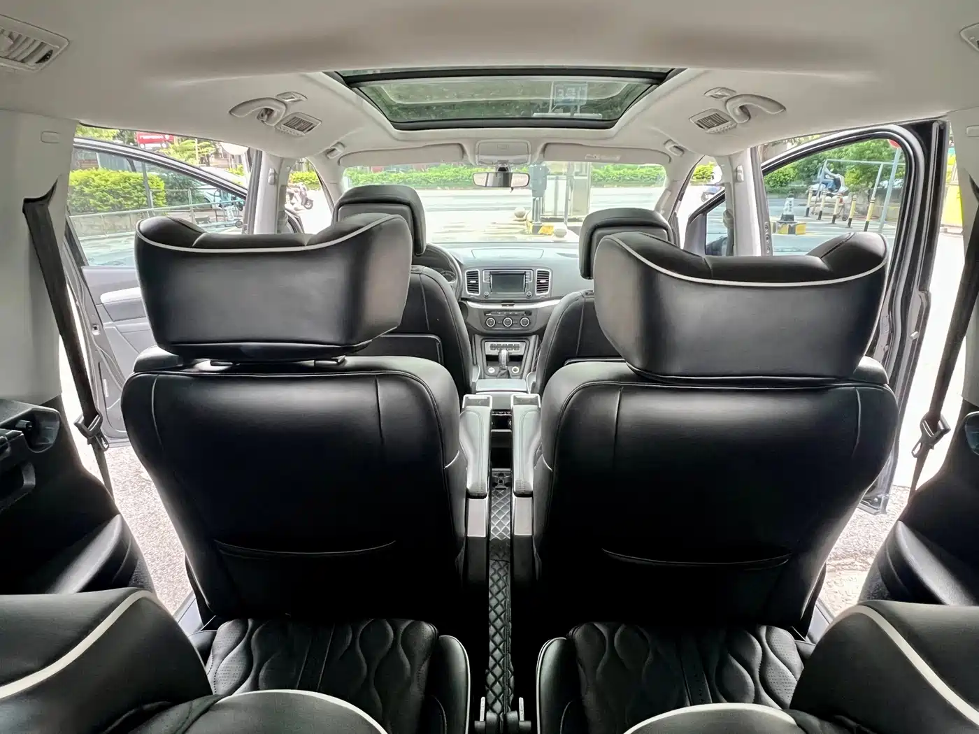 Volkswagen Sharan 2019 2018 380TSI Comfort 6-Seater