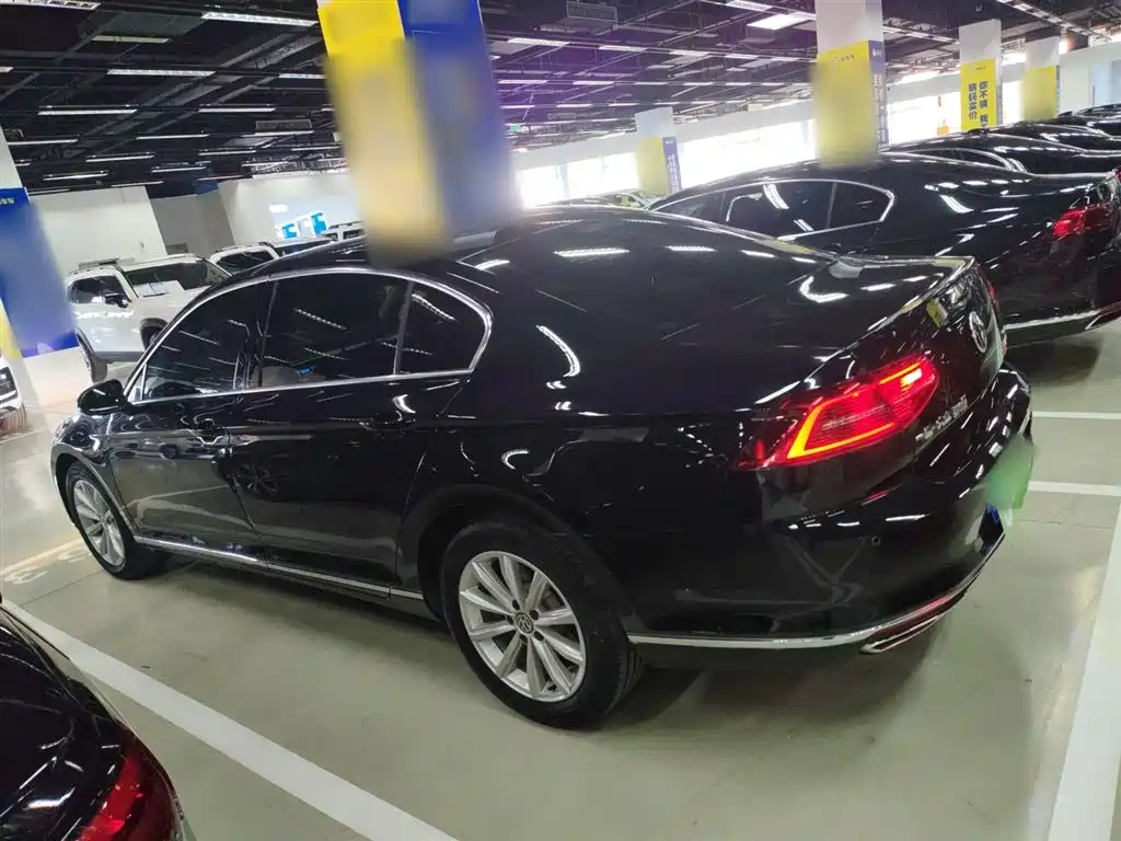 Volkswagen Magotan 2019 330TSI DSG Leading China VI фото 21