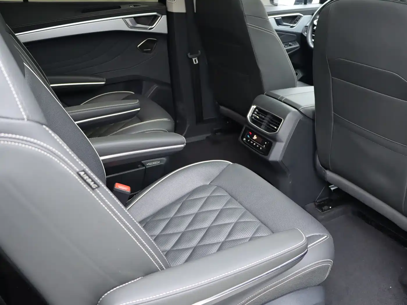 Volkswagen Talagon 2022 380TSI 4WD Flagship Victory Edition 6-seater фото 13
