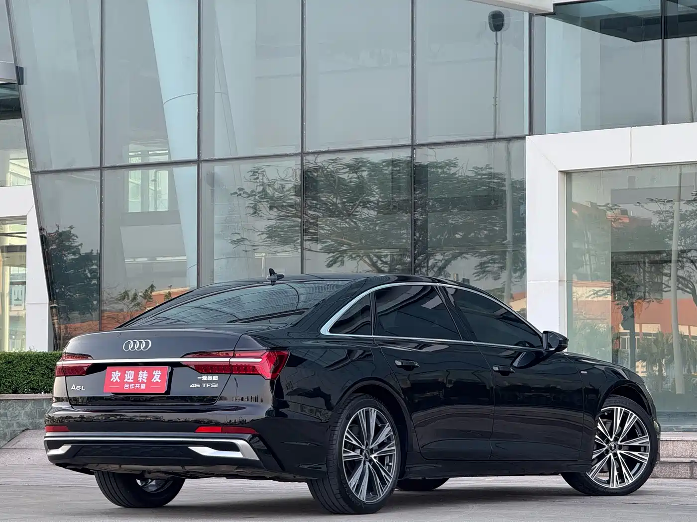 Audi A6L 2024 45 TFSI Premium Dynamic фото 4
