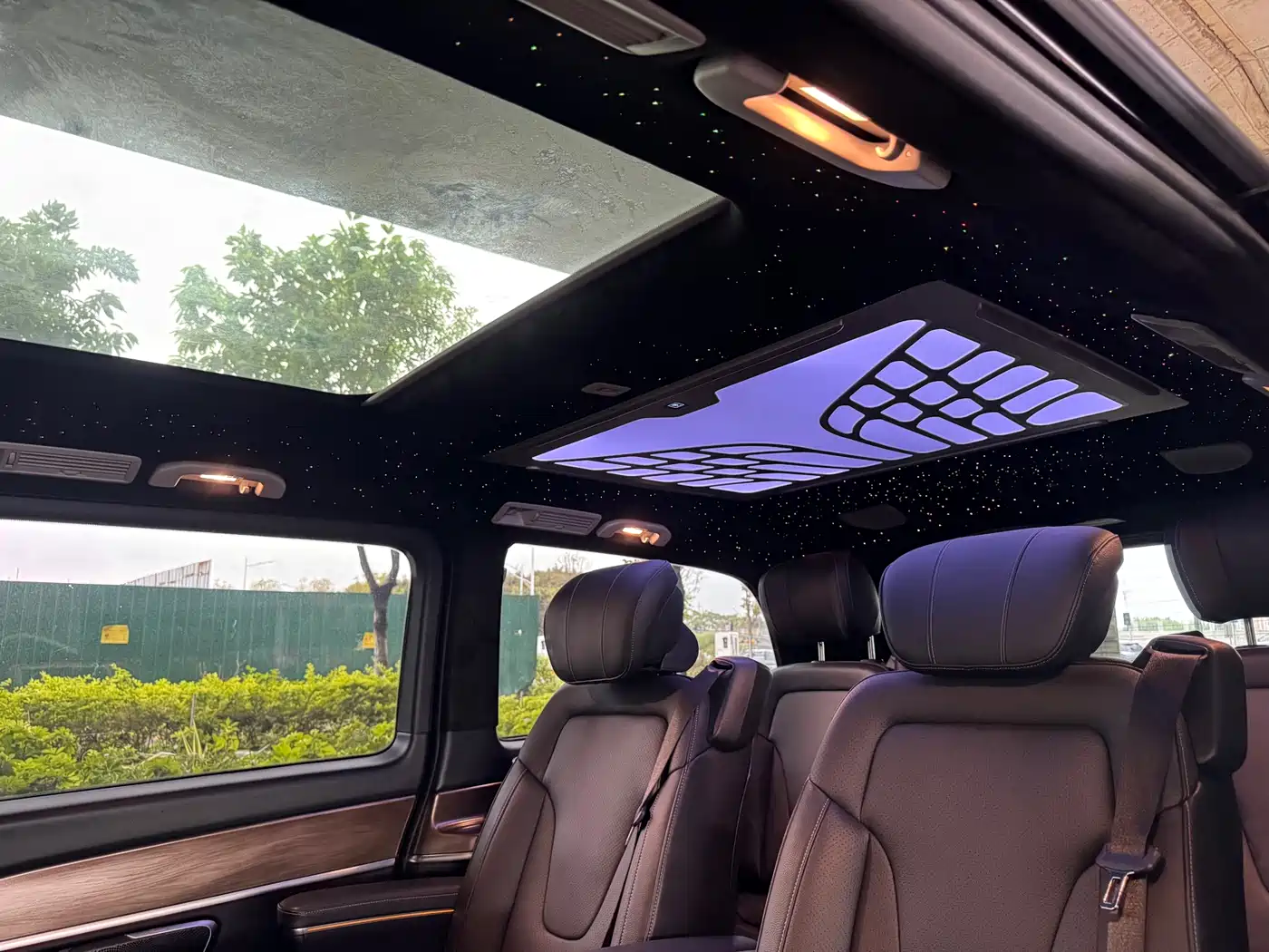 Mercedes-Benz V-Class 2021 V 260 Premium Edition фото 14