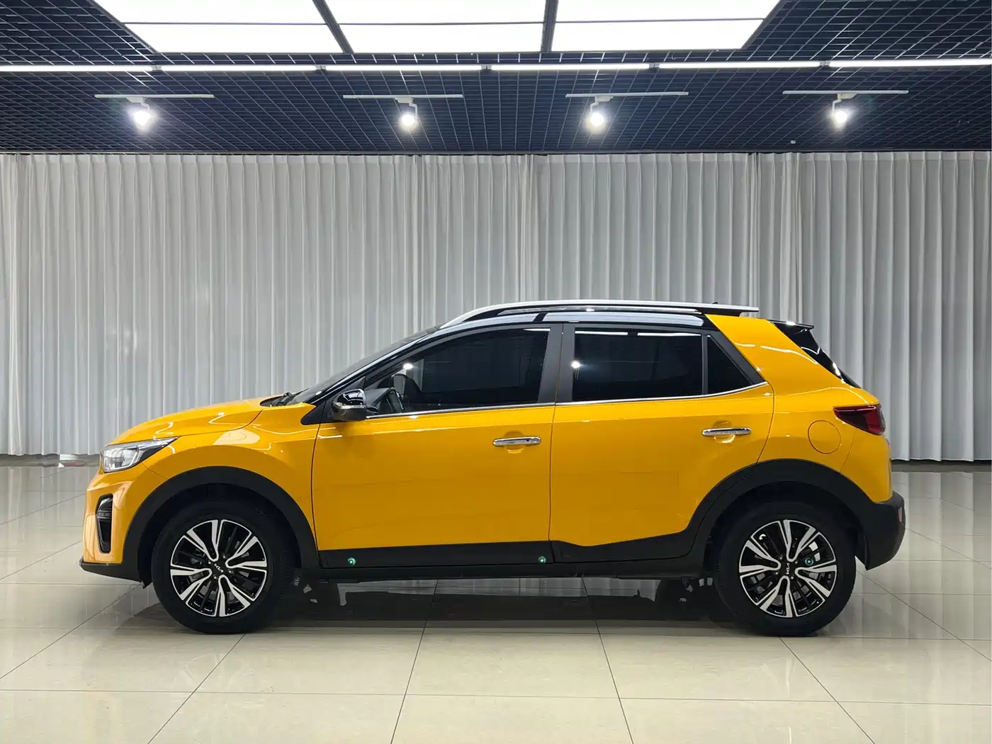 Фото 3 - Kia KX1