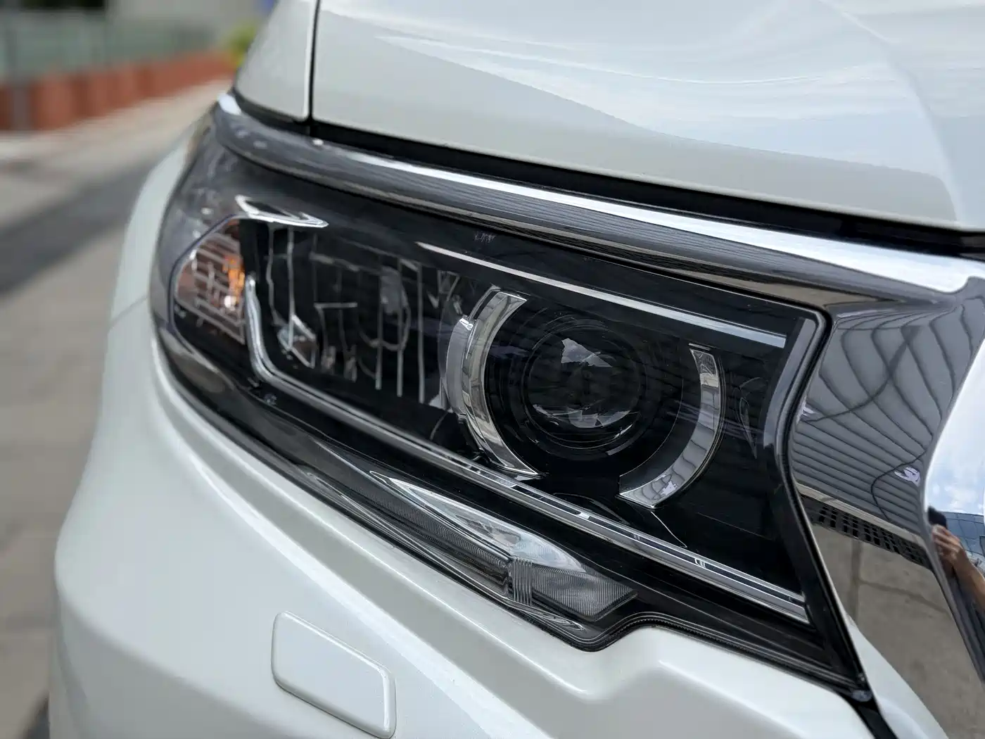 Toyota Prado 2019 3.5L Automatic TX-L Zunxiang Edition фото 14