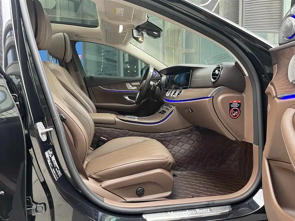 Mercedes-Benz E-Class 2022 E 300 L Luxury фото 26