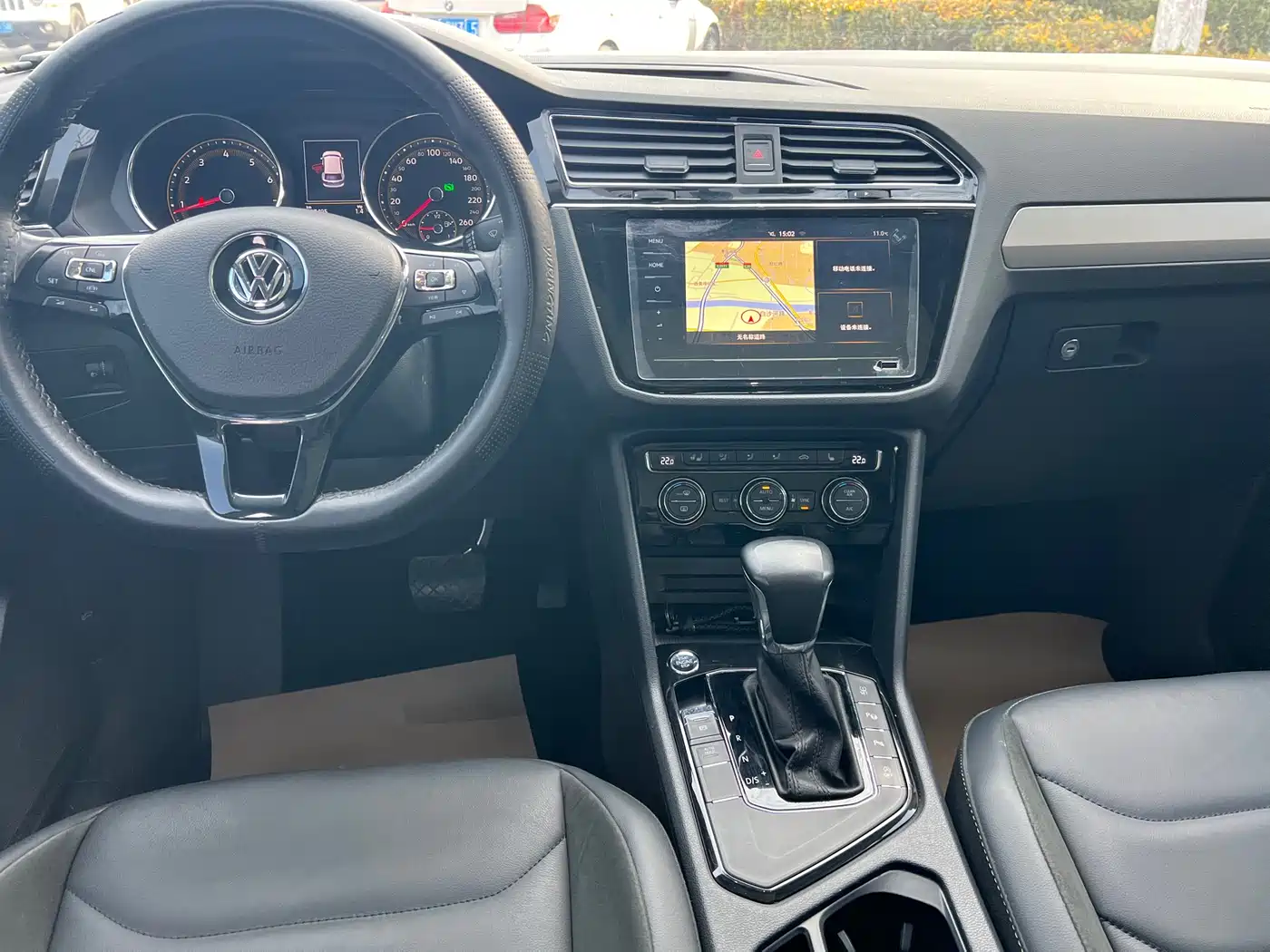 Volkswagen Tiguan L 2019 330TSI Automatic 2WD Smart Luxury Edition China VI фото 9