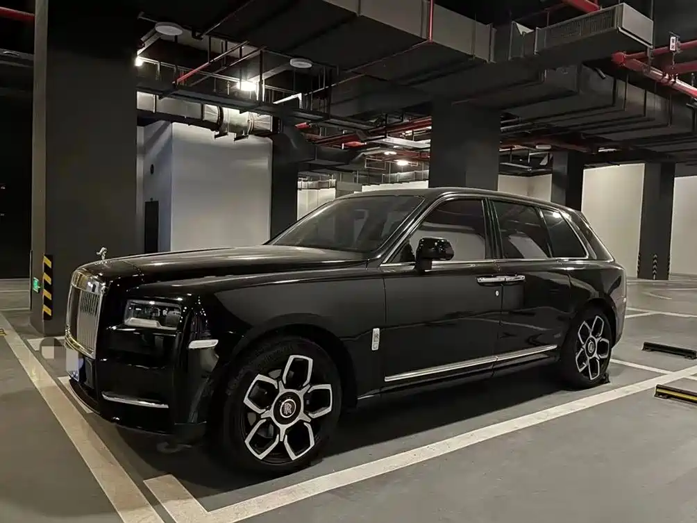 ROLLS-ROYCE CULLINAN