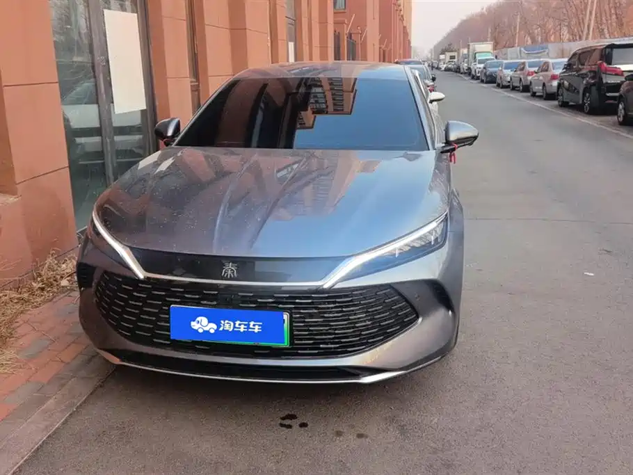 BYD QIN L