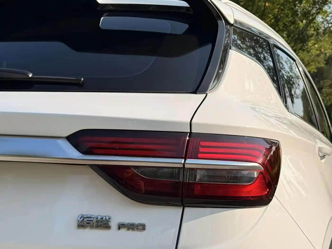 Geely Coolray 2020 2019 260T DCT Knight China VI